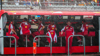 Pitwall Ferrari za deště v Austinu
