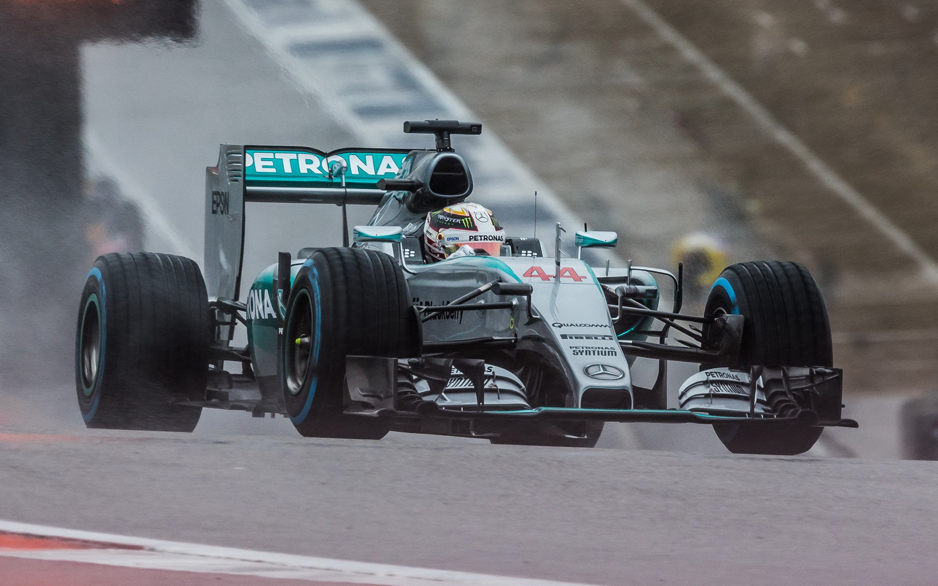 Lewis Hamilton v Austinu