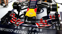 Přední křídlo vozu Red Bull RB11 - Renault v Austinu