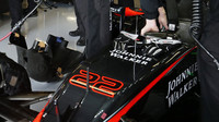 Závodní sedačka Jensona Buttona v Austinu