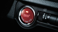 Tlačítko pro zapínání motoru s logem STi, Subaru WRX STi S207.