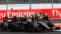 Romain Grosjean a Pastor Maldonado v Mexiku