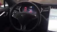 Autopilot vozu Tesla Model S