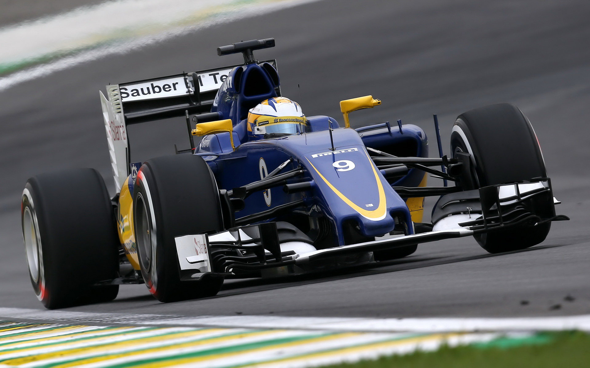 Marcus Ericsson v Brazílii