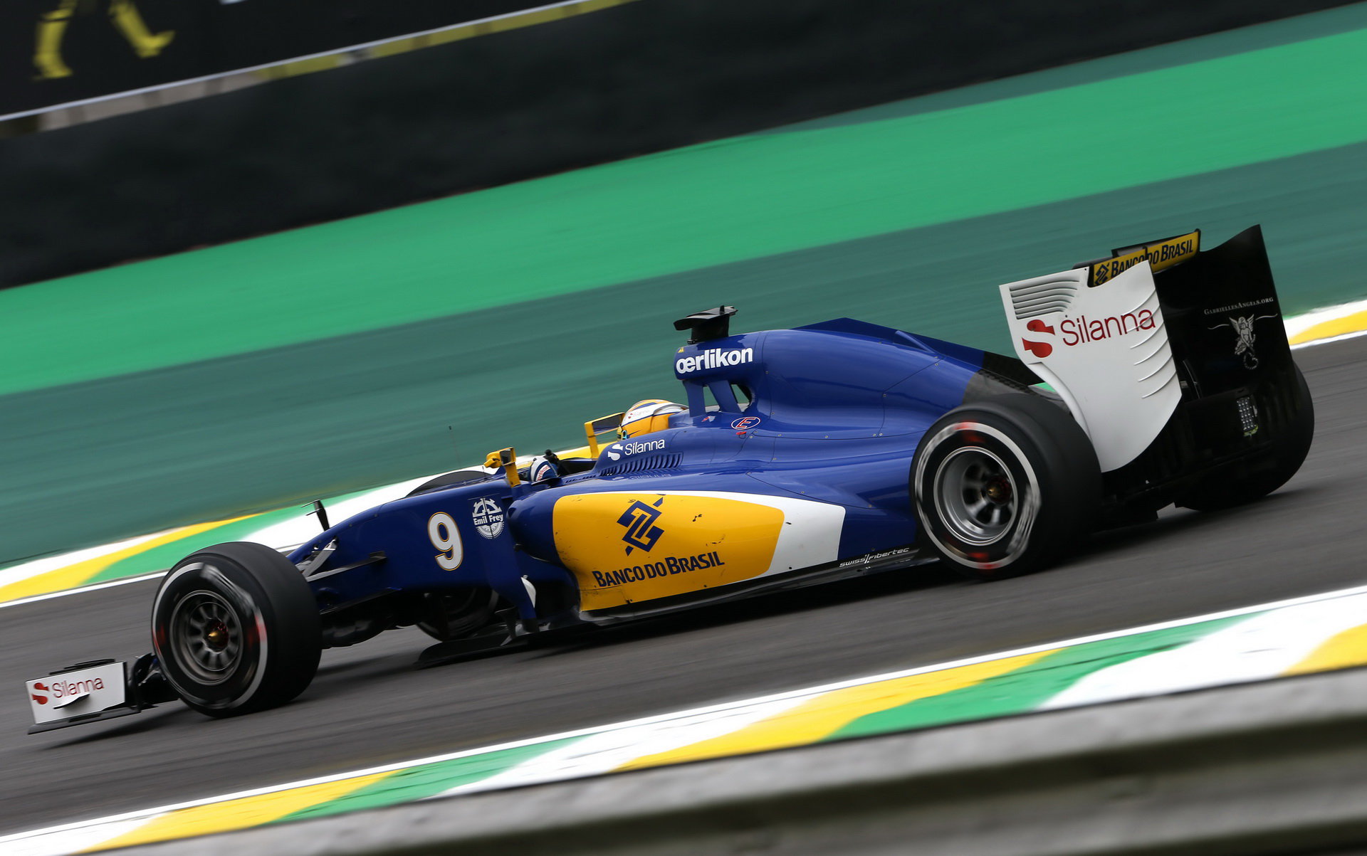 Marcus Ericsson v Brazílii