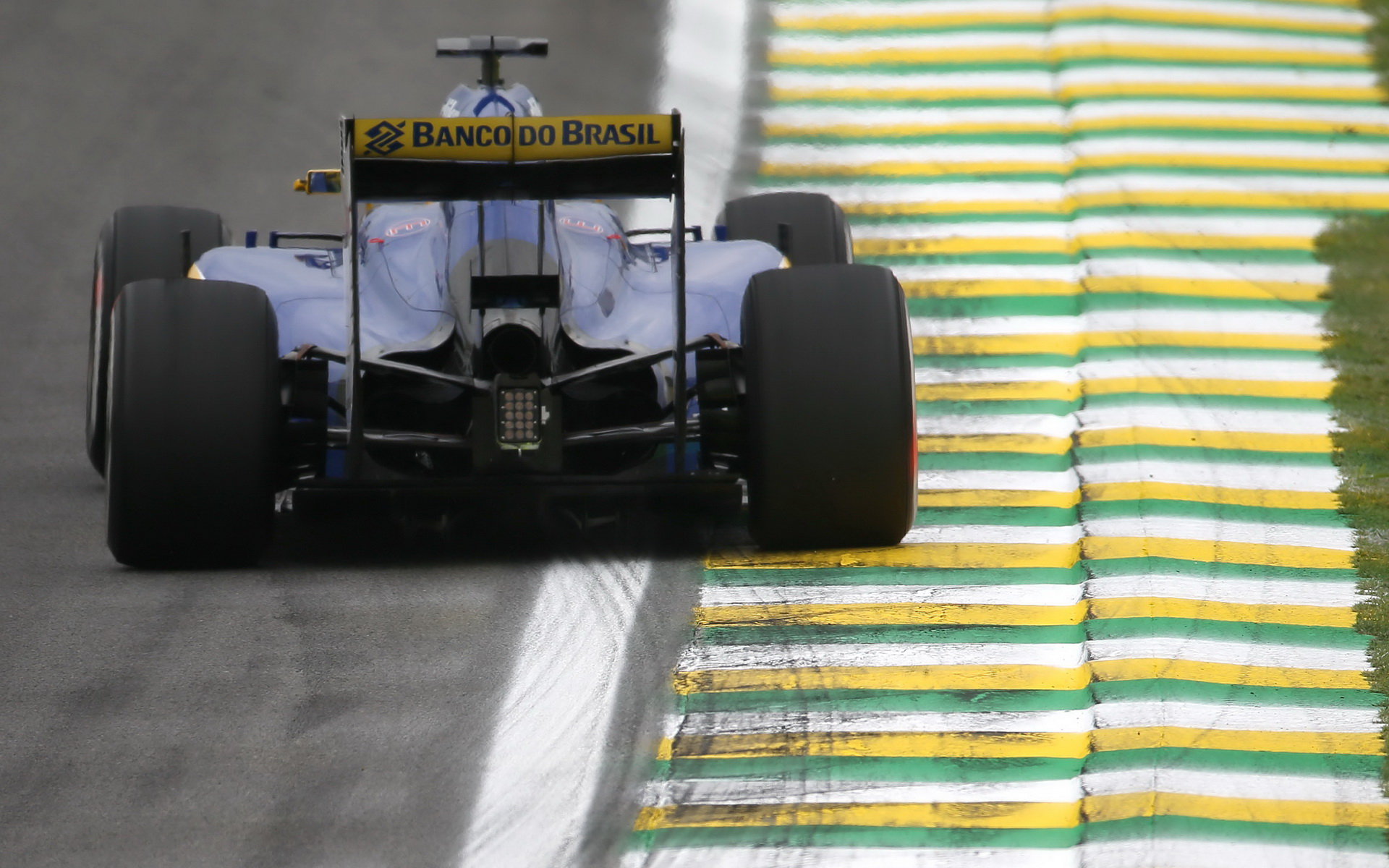 Marcus Ericsson v Brazílii