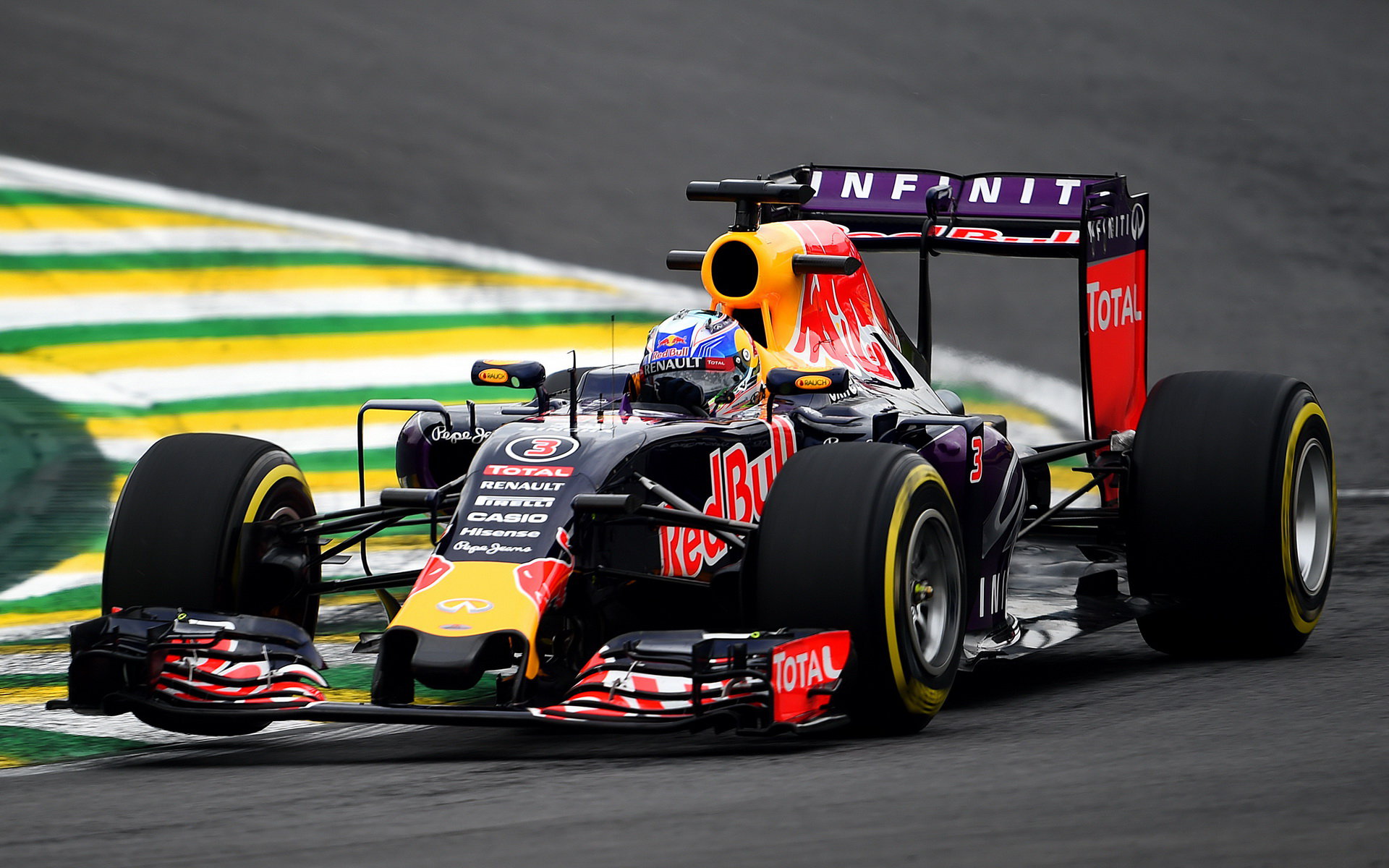 Daniel Ricciardo v Brazílii