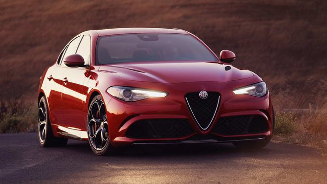 Alfa Romeo hlásí další zpoždění nových modelů, Giulie Q se nedotkne.