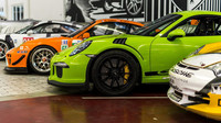 Za černými koly se ukrývají žluté brzdové třmeny, Porsche 911 GT3 RS