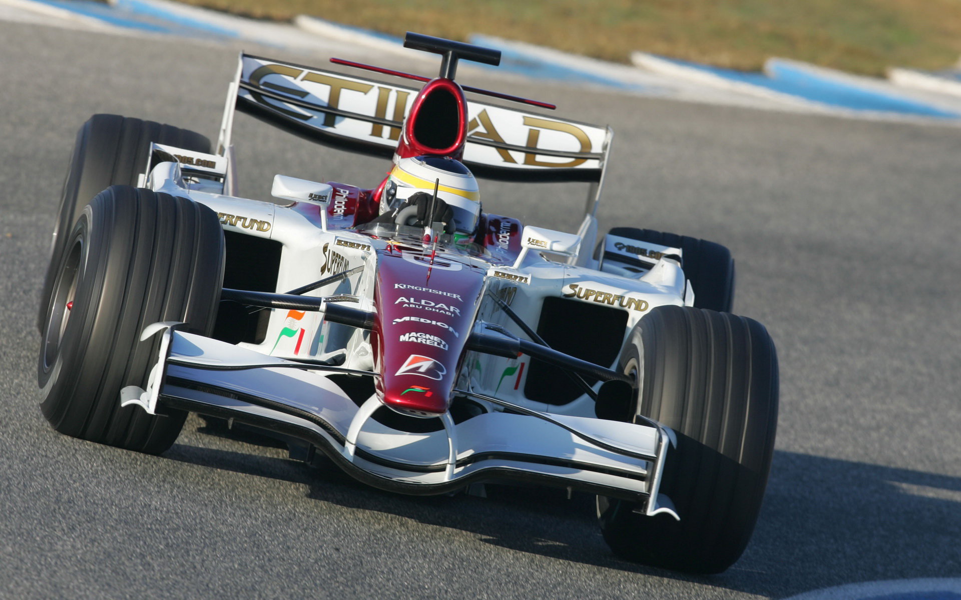 Force India při testech v Jerezu 2007