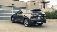Celkem bude v nabídce sedm laků karosérie, Mazda CX-9.
