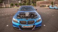 Třikrát přeplňovaný šestiválec je k vidění i u X5/X6 M50d, BMW 350D 3T