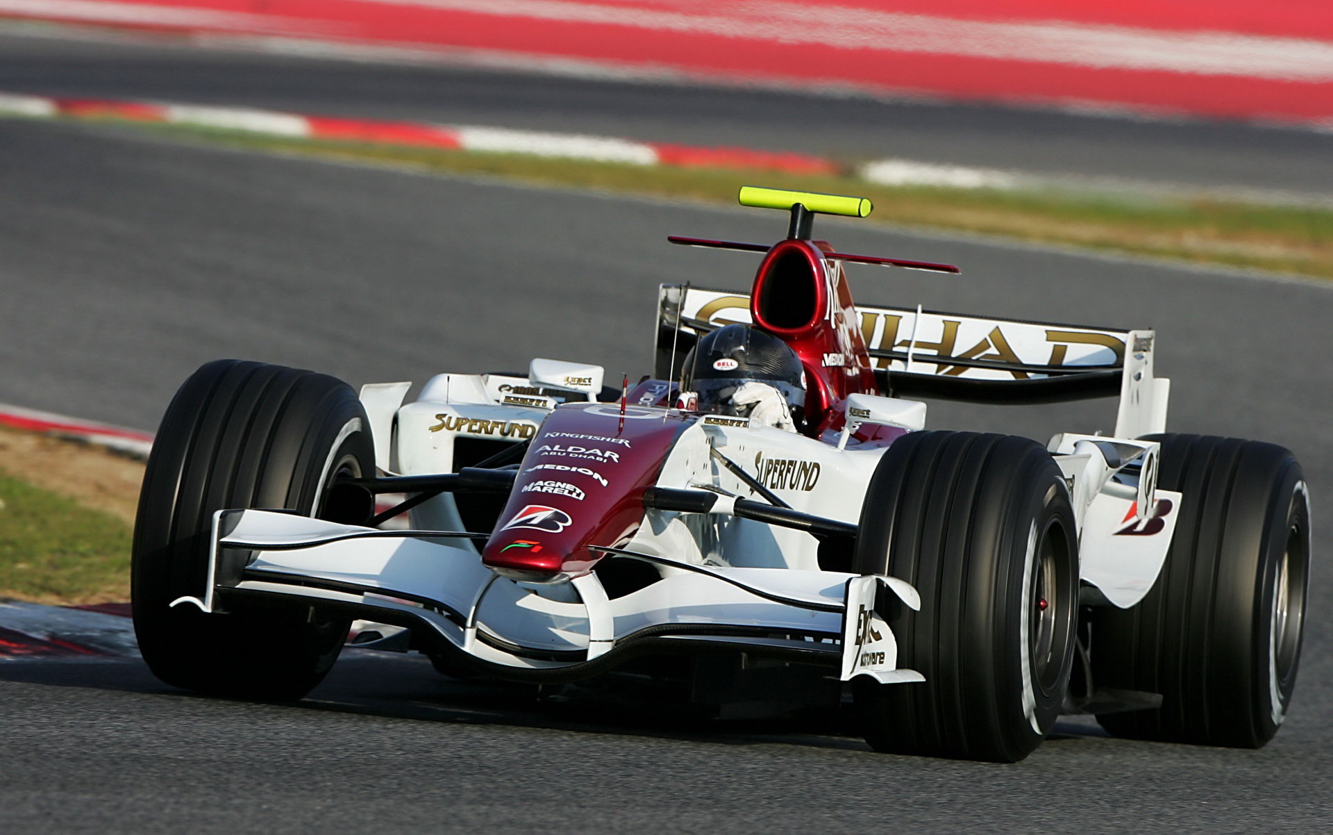 Force India při testu v Barceloně 2007