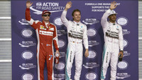 Kimi Räikkönen, Nico Rosberg a Lewis Hamilton v Abú Zabí