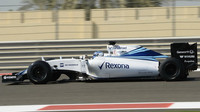 Valtteri Bottas při Pirelli testech v Abú Zabí