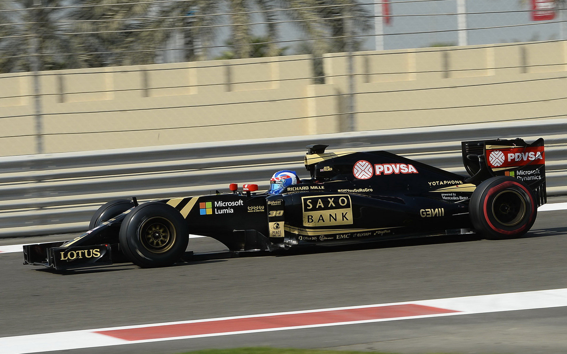 Lotus opustil F1 s obrovskou ztrátou