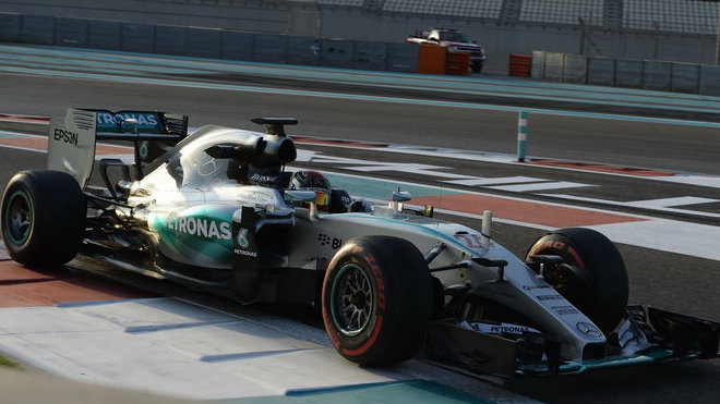 Mercedes je před novou sezonou pokorný