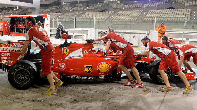 Ode dneška si mohou investoři kupovat podíly ve Ferrari na burze v Miláně