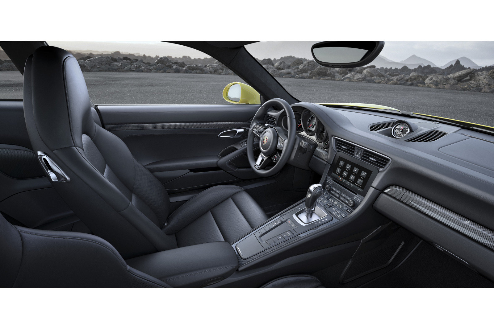 Multimediální systém PCM umí i navigaci, Porsche 911 Turbo S.