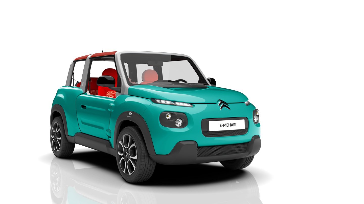Elektromobil bude v nabídce s modrou, červenou, žlutou nebo béžovou barvou, Citroën E-Méhari.
