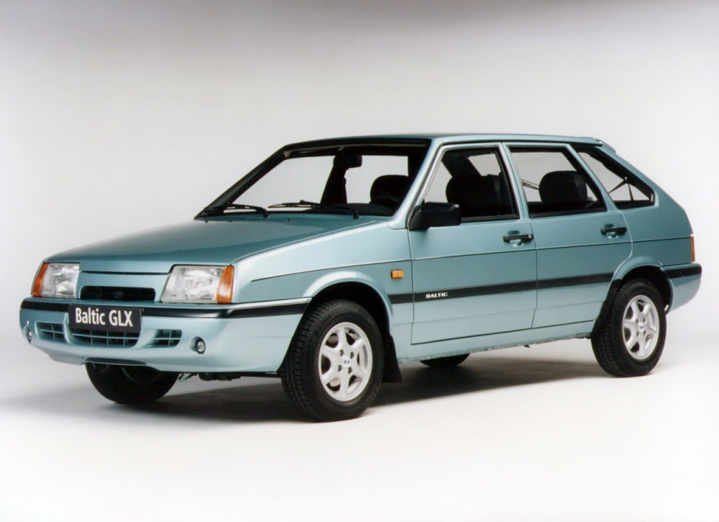 Mezi roky 1998 a 1999 byla v prodeji Samara Baltic GLX, Lada Samara Baltic GLX.