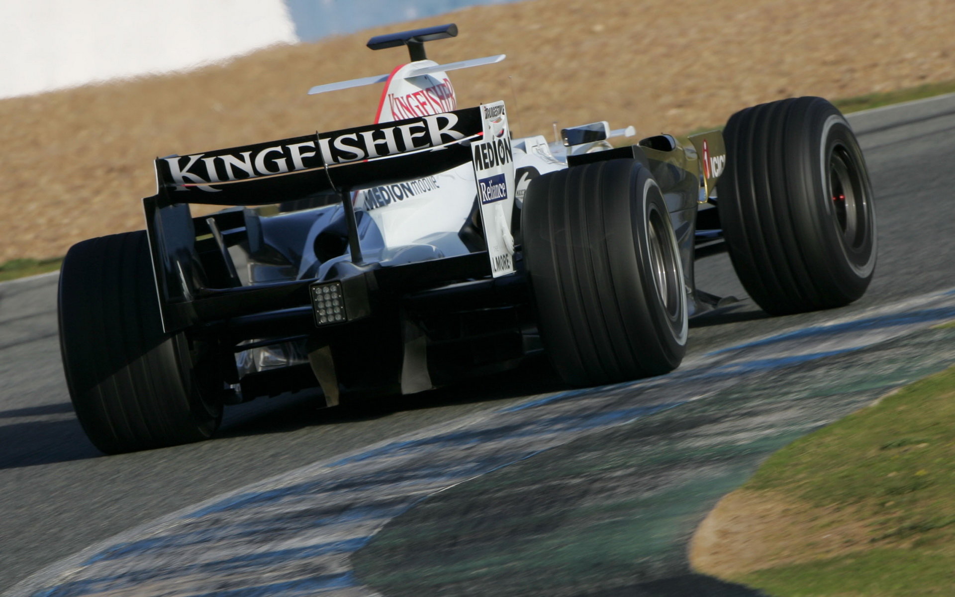 Force India při testech v Jerezu 2008