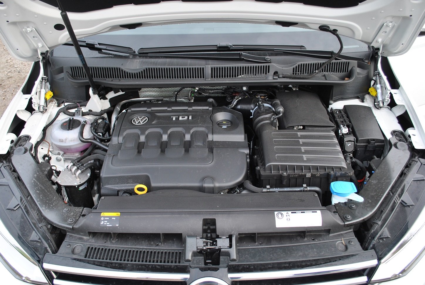 Volkswagen Touran 2.0 TDI (2015)