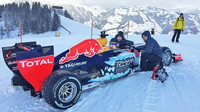 Max Verstappen na sjezdovce v Kitzbühlu