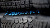 Detail vzorku při testech pneumatik do deště na trati Paul Ricard
