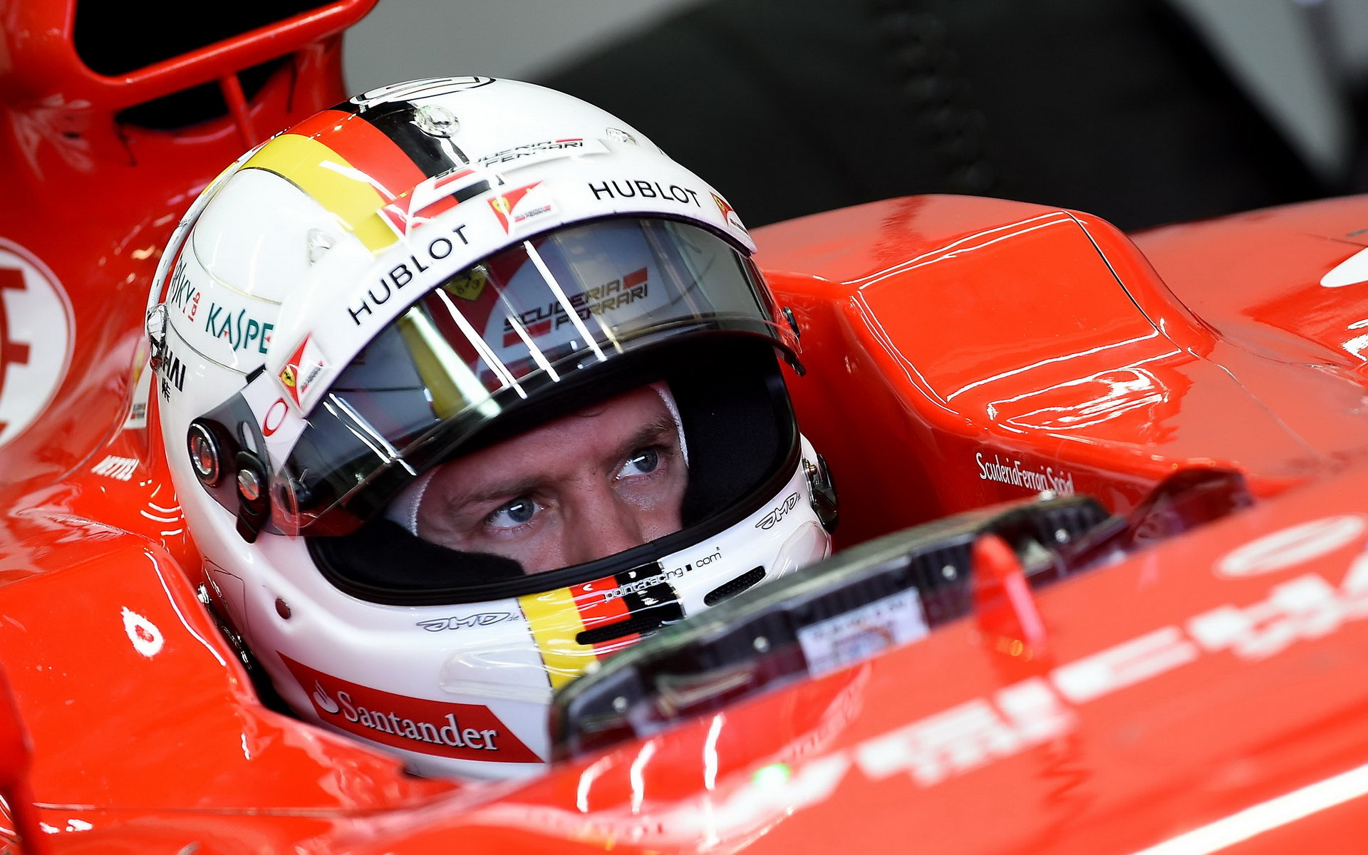 Sebastian Vettel během letošních testů pneumatik v Paul Ricard