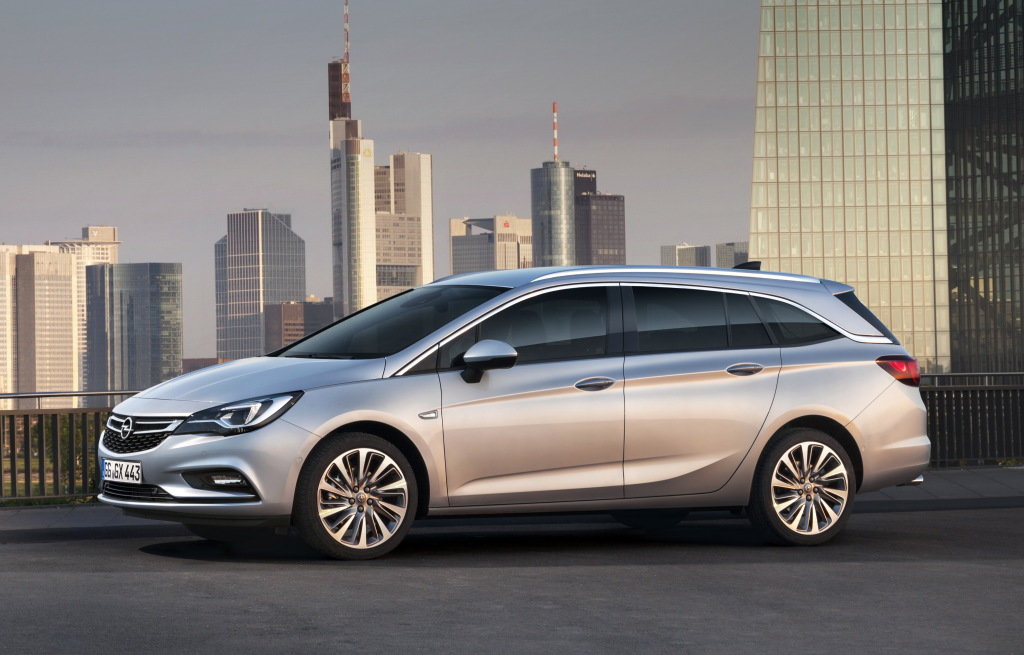 Produkce Opelu Astra ve Velké Británii může být ohrožena.