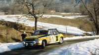 Jean Ragnotti s Renaultem 5 na Rallye Monte Carlo 1981