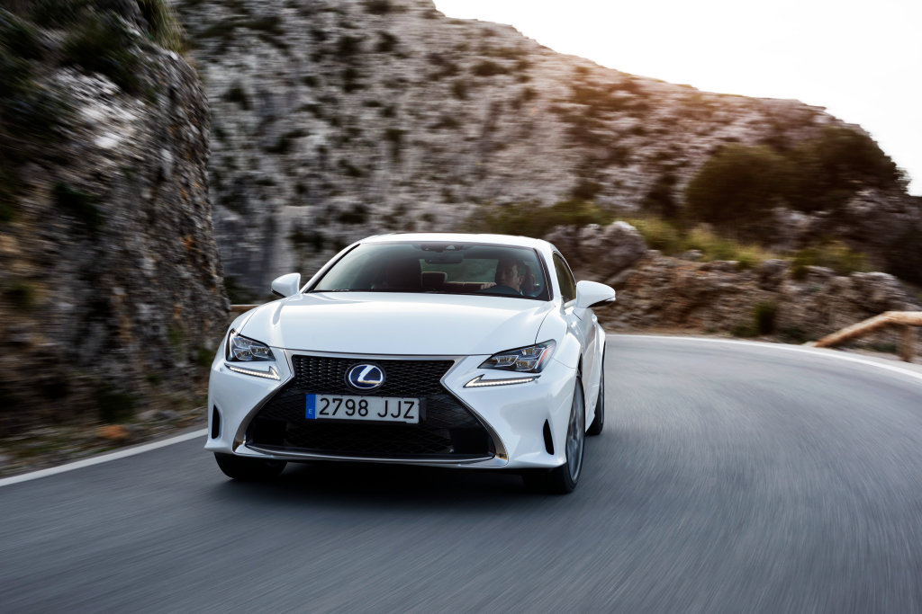 Lexus RC 300h F Sport