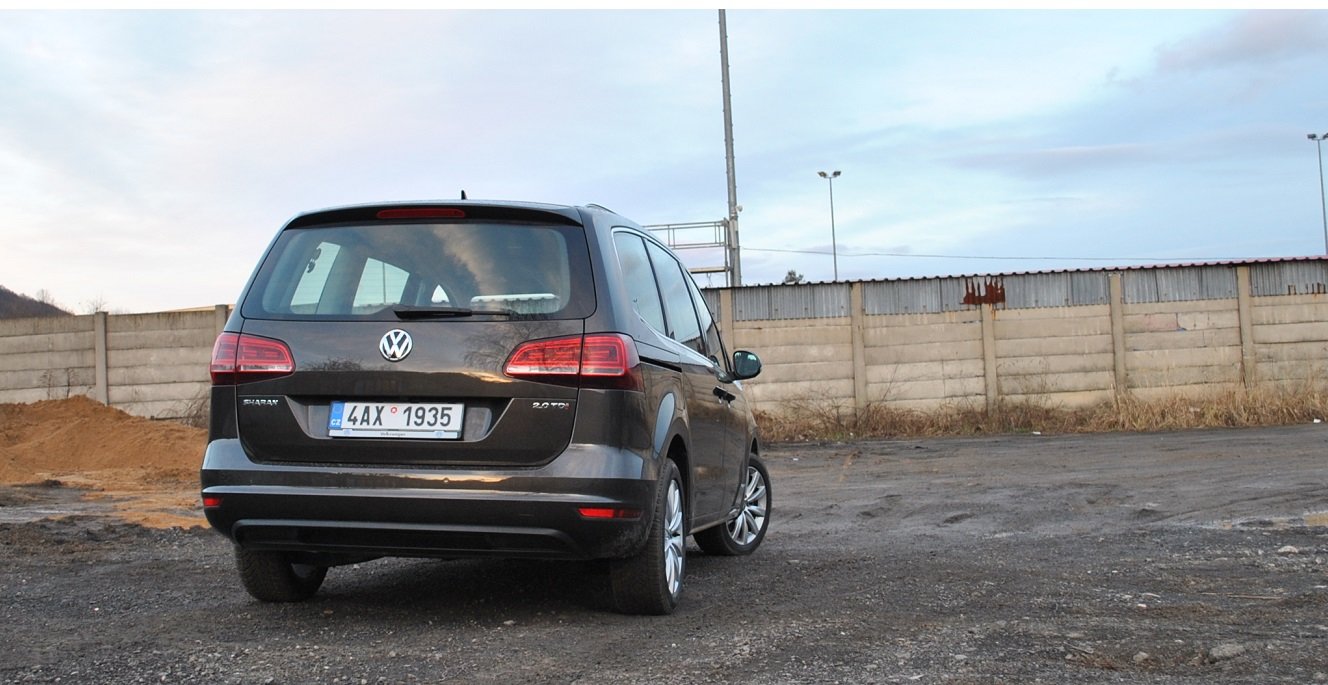 Volkswagen Sharan 2.0 TDI (135kW) DSG (2016)