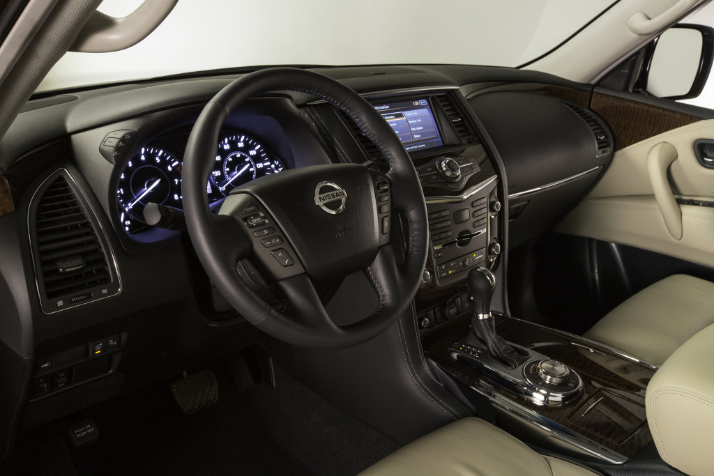 Nissan Armada je ve druhé generaci o něco delší, komfortnější i schopnější.