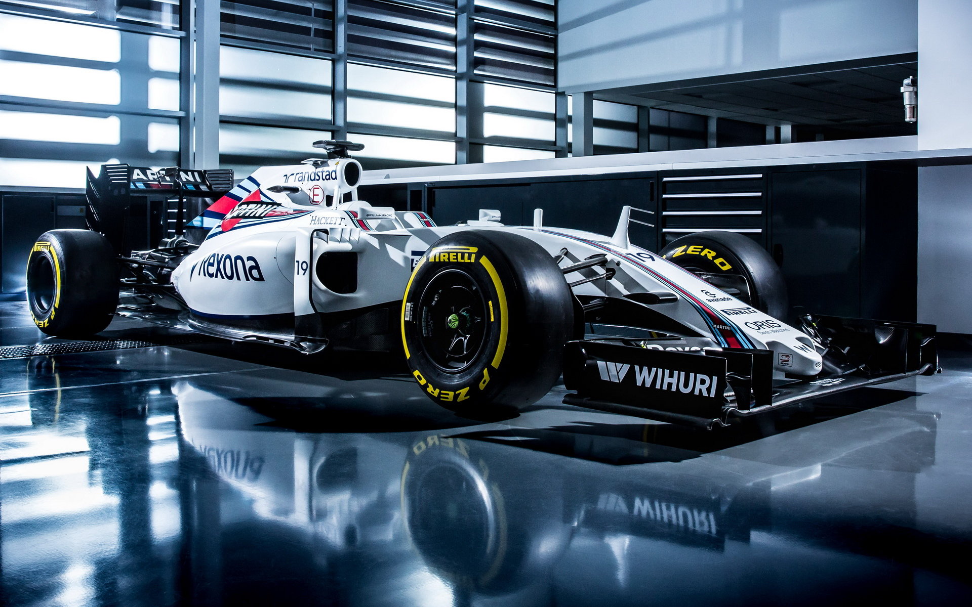 Nový Williams FW38