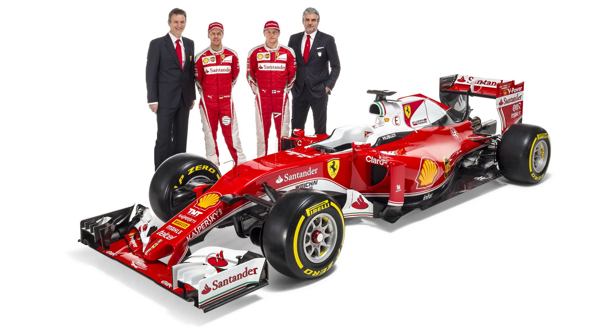 Představení nového Ferrari SF16-H, na fotce (zleva) James Allison, Sebastian Vettel, Kimi Räikkönen a Maurizio Arrivabene