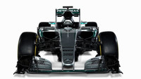 Nový vůz týmu Mercedes: Mercedes F1 W07 Hybrid