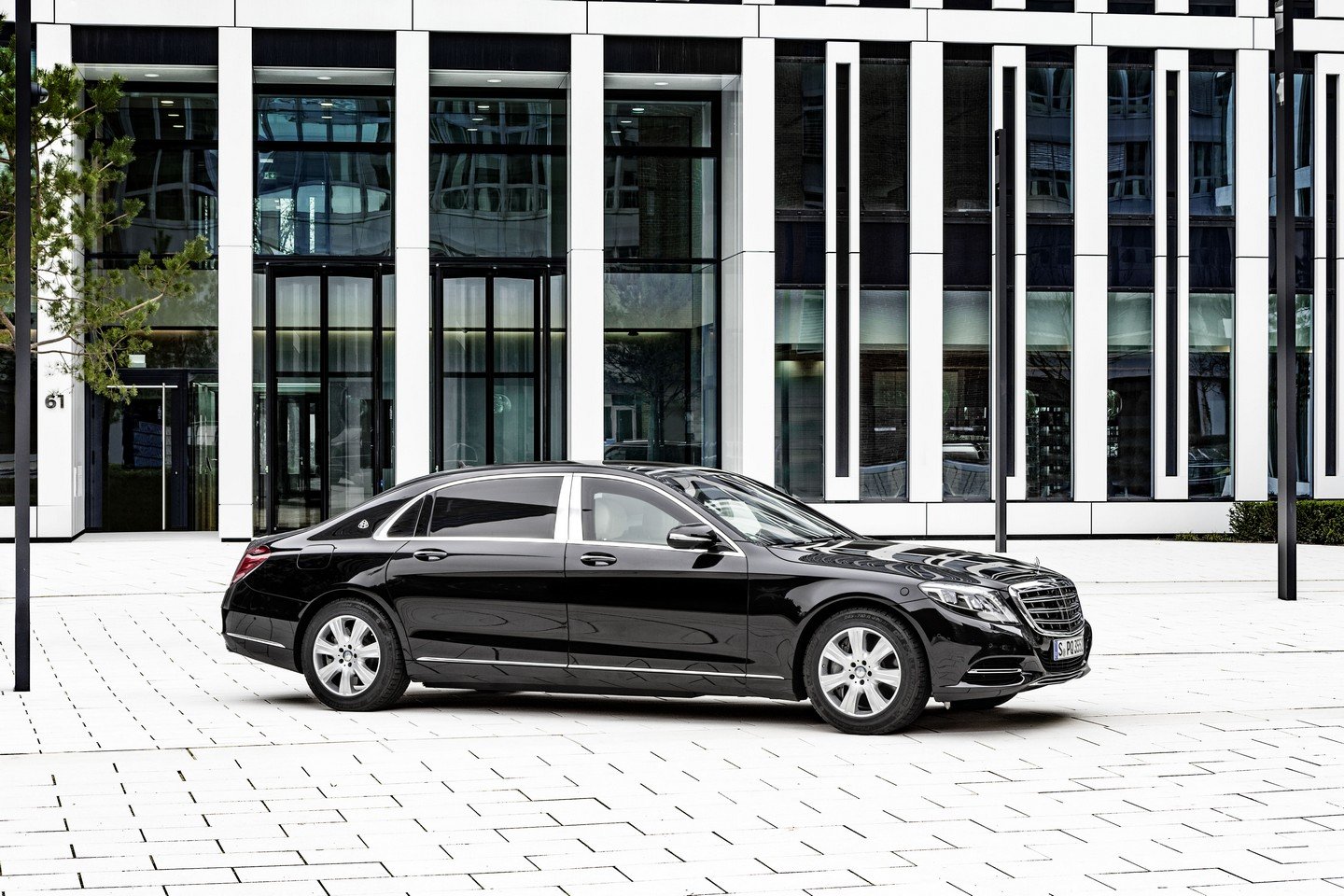 Mercedes-Benz S600 Guard