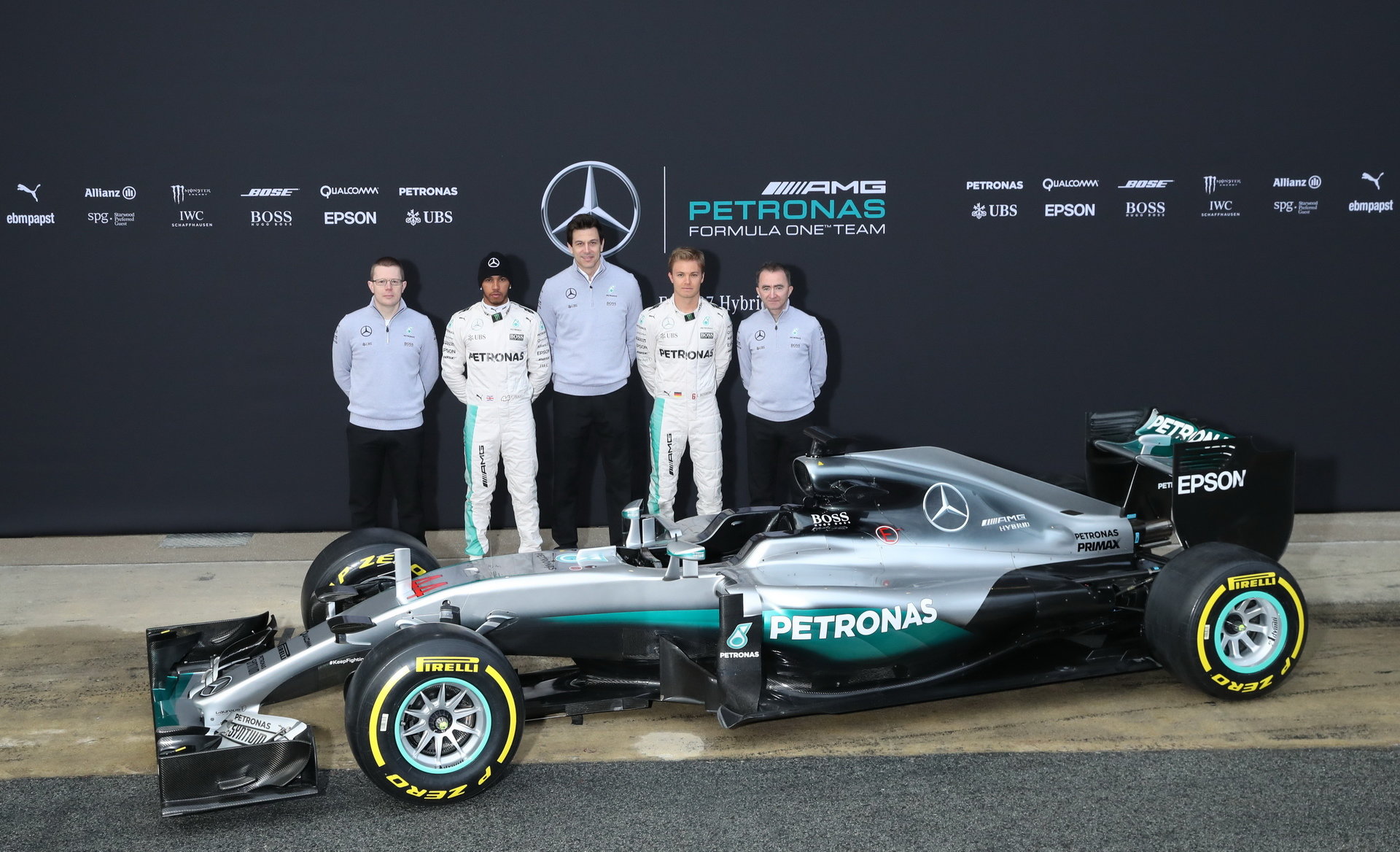 Představení Mercedesu F1 W07 Hybrid v Barceloně