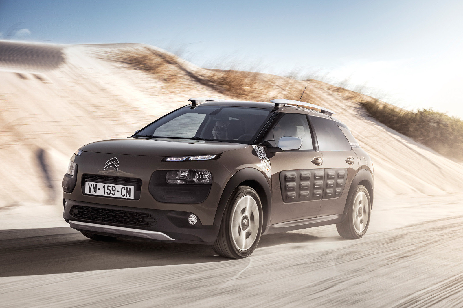 Citroën C4 Cactus Rip Curl je novou edicí populárního modelu, přinášející systém Grip Control.