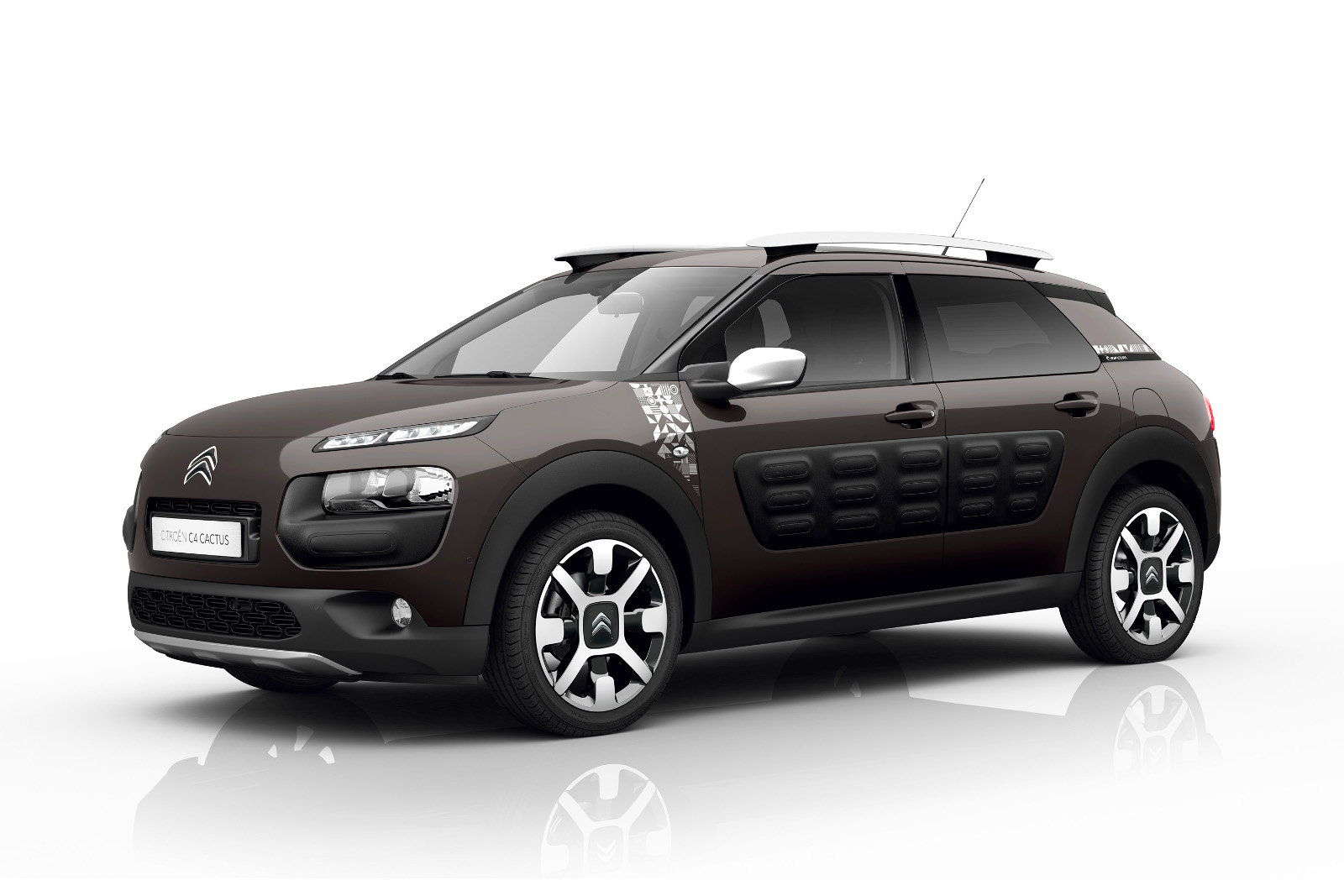 Citroën C4 Cactus Rip Curl je novou edicí populárního modelu, přinášející systém Grip Control.