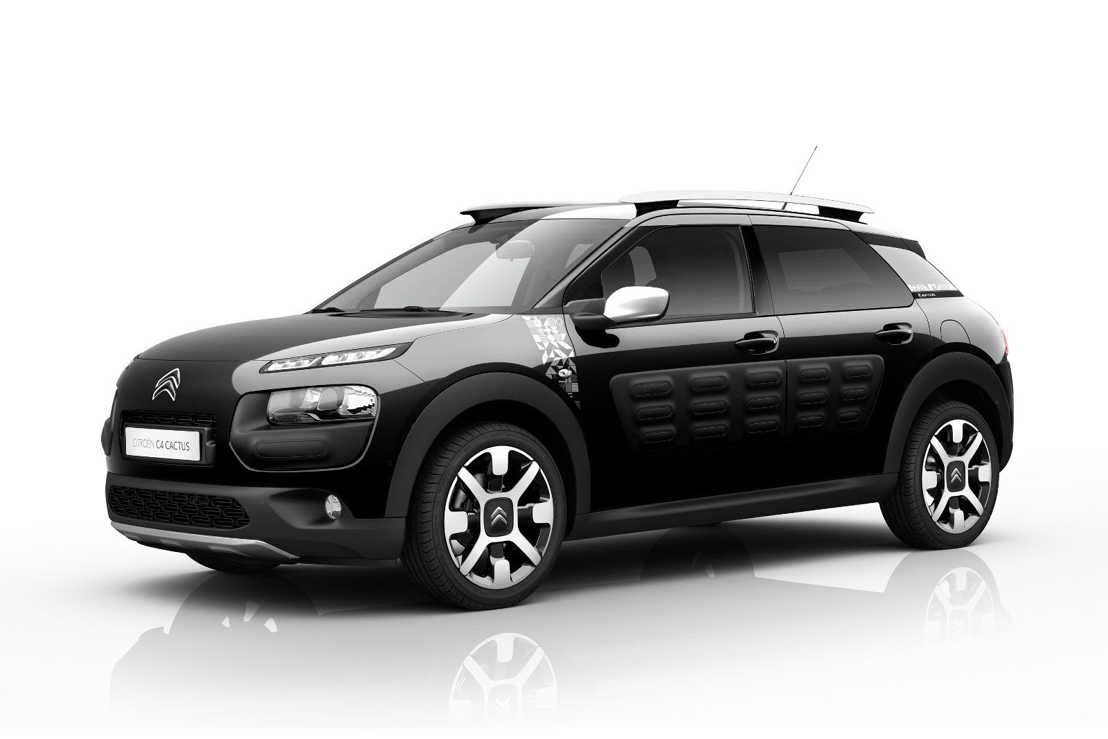 Citroën C4 Cactus Rip Curl je novou edicí populárního modelu, přinášející systém Grip Control.