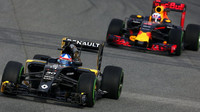 Jolyon Palmer a Daniel Ricciardo