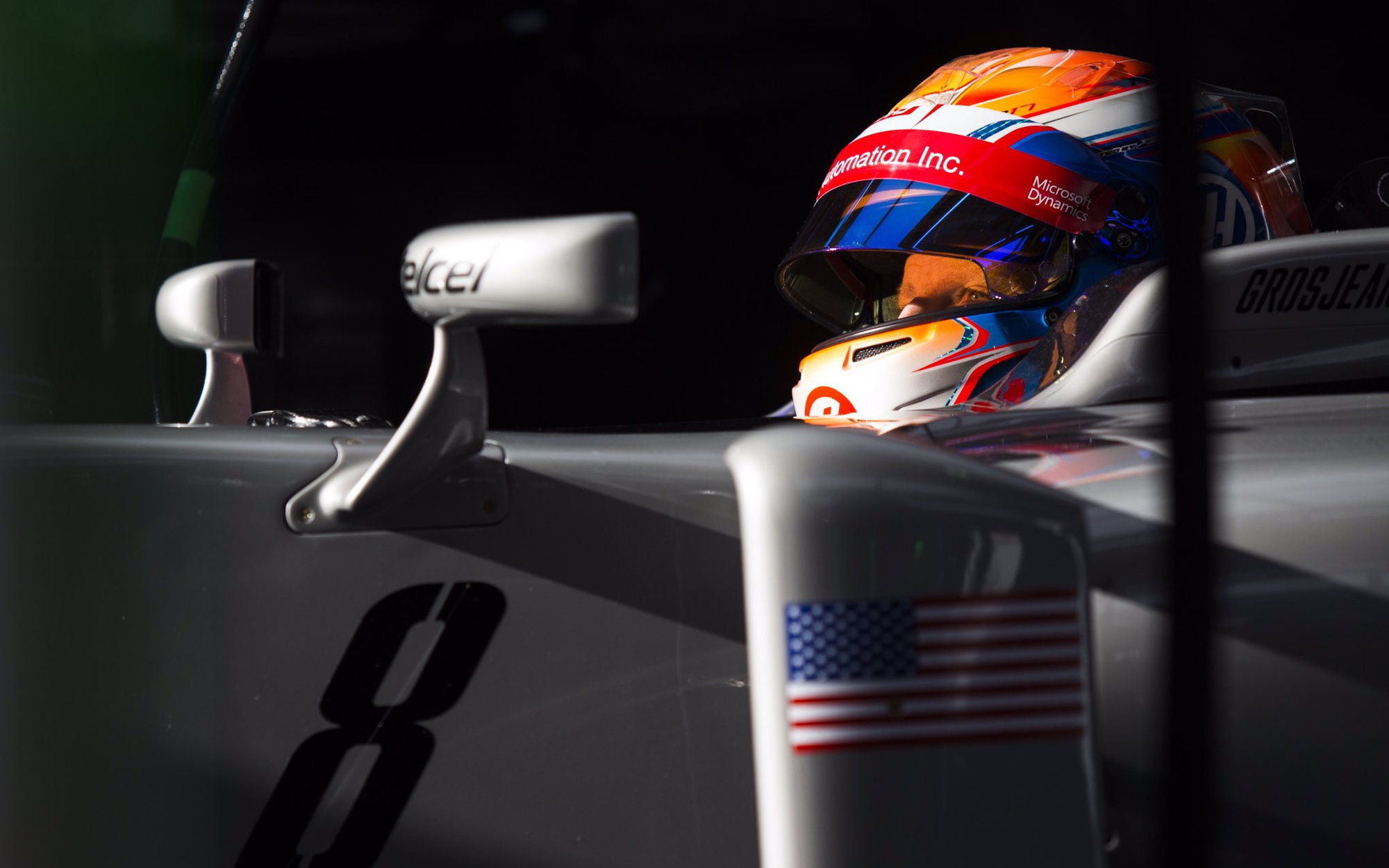 Romain Grosjean v Haasu VF-16
