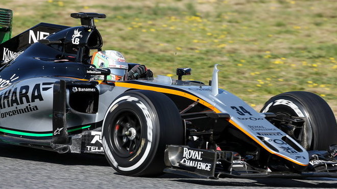 Alfonso Celis s novým vozem Force India VJM09 - Mercedes