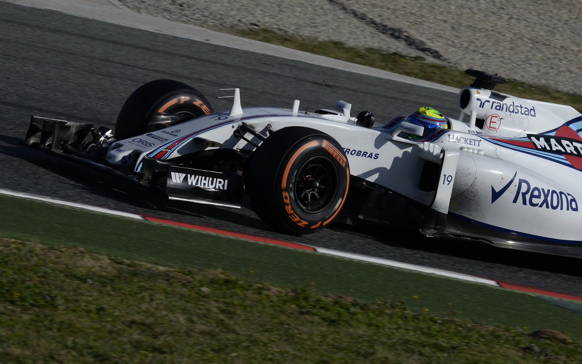 Felipe Massa při čtvrtečních testech v Barceloně