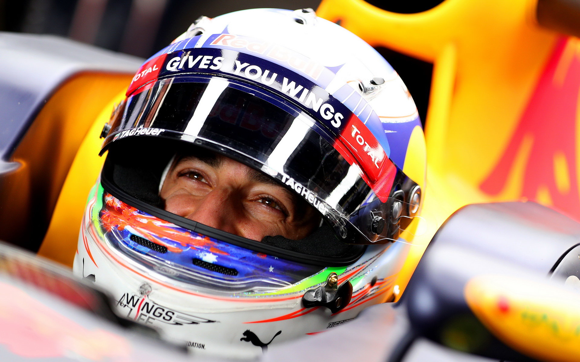 Daniel Ricciardo si před sezónou 2016 věří