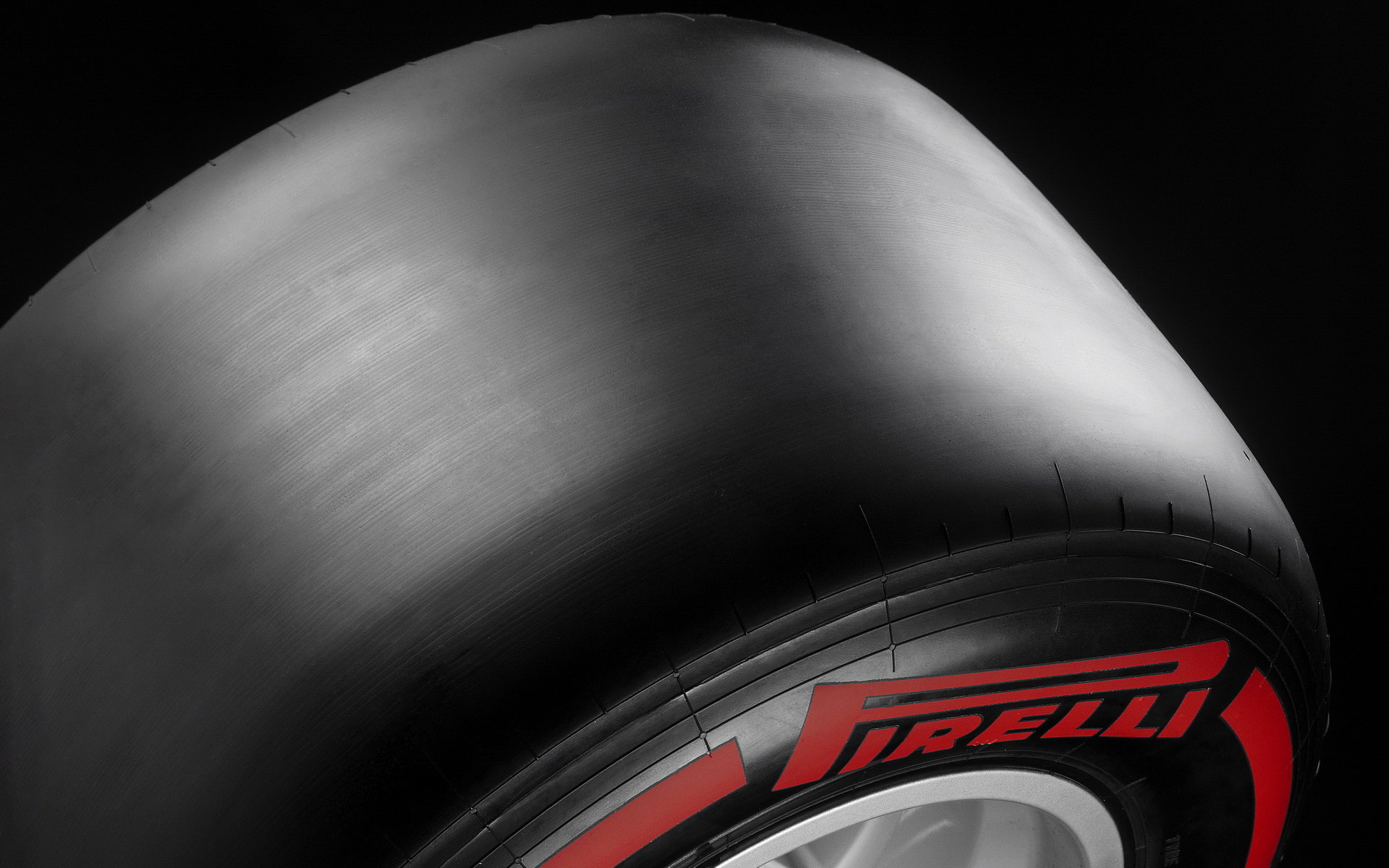 Super měkká pneumatika Pirelli pro rok 2016