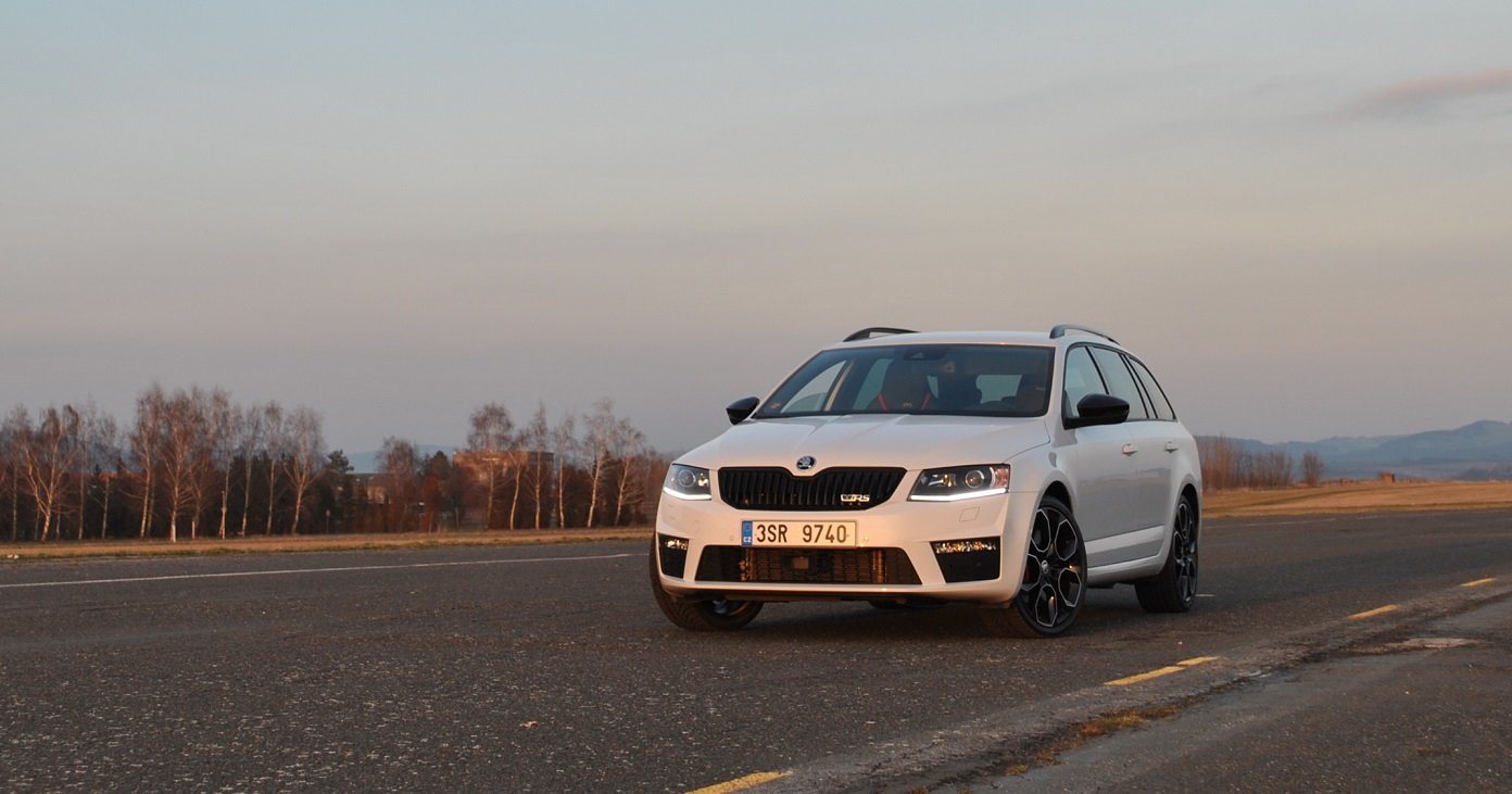 Škoda Octavia Combi RS230